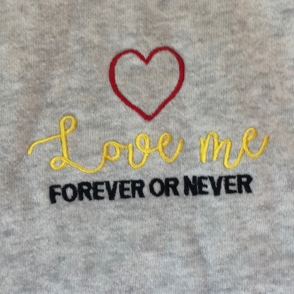 Love Me Forever Or Never Cropped Gray Sweatshirt S - Picture 1 of 5